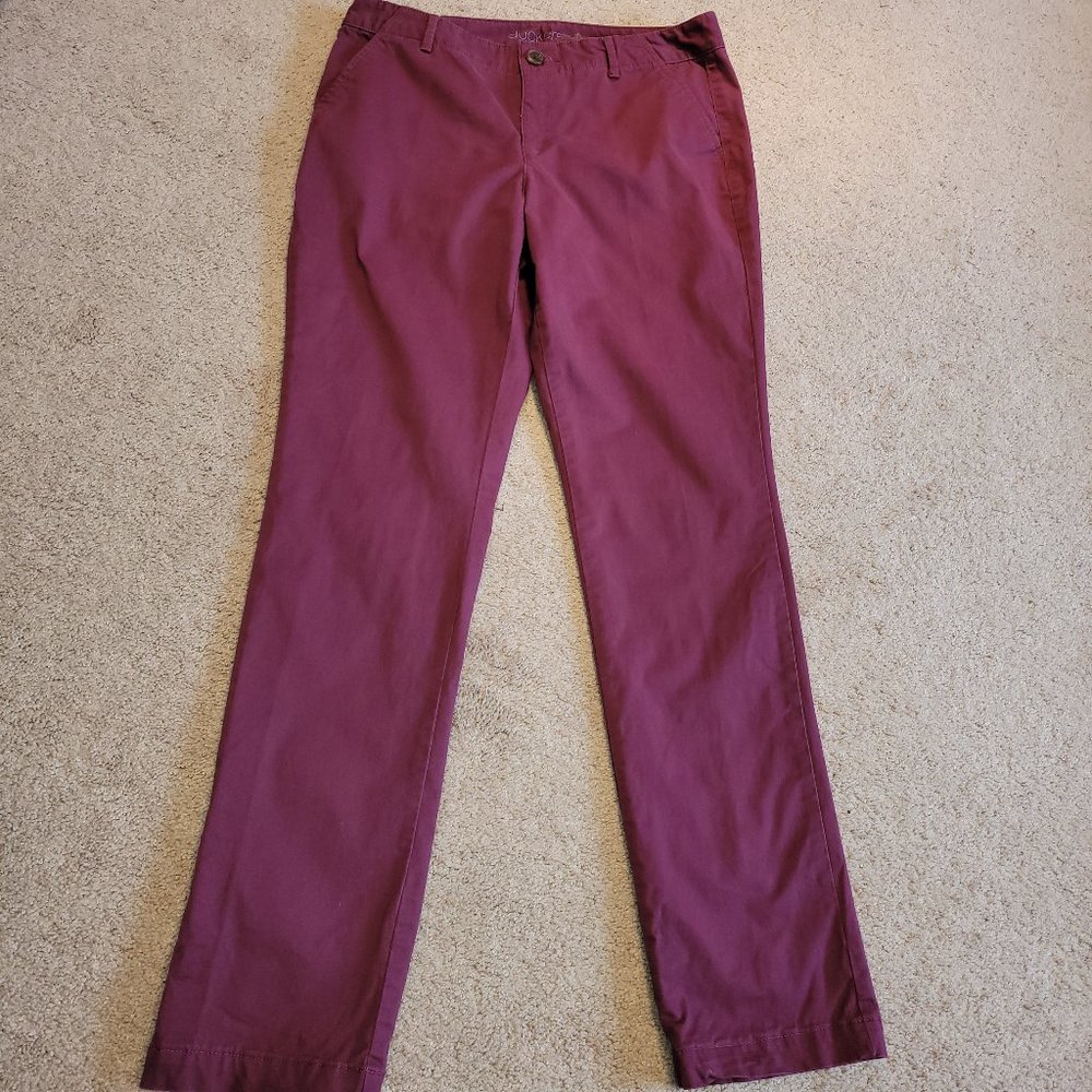 Dockers Cranberry Red Khaki Pants 8